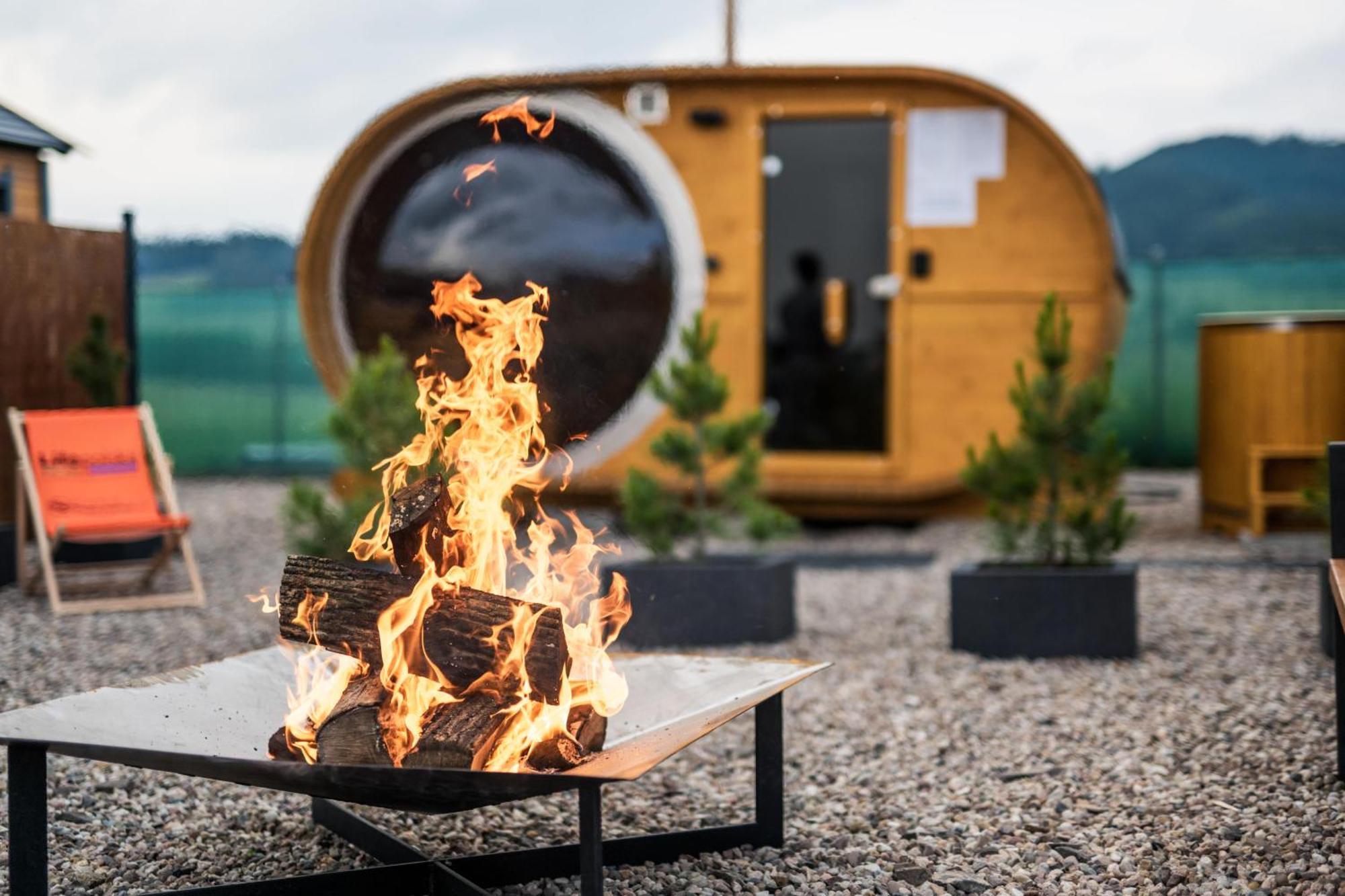 Rajska Polana Domki Premium ,Na Odludziu Z Prywatna Balia Z Jacuzzi I Sauna ,Cisza,Rowery Elektryczne,Gory,Astroprzygoda,- Adrspach, Skalne Miasto, Zamek Ksiaz,Andrzejowka,Karpacz, Sniezka,Janskie Laznie,Pec Mieroszow Ngoại thất bức ảnh
