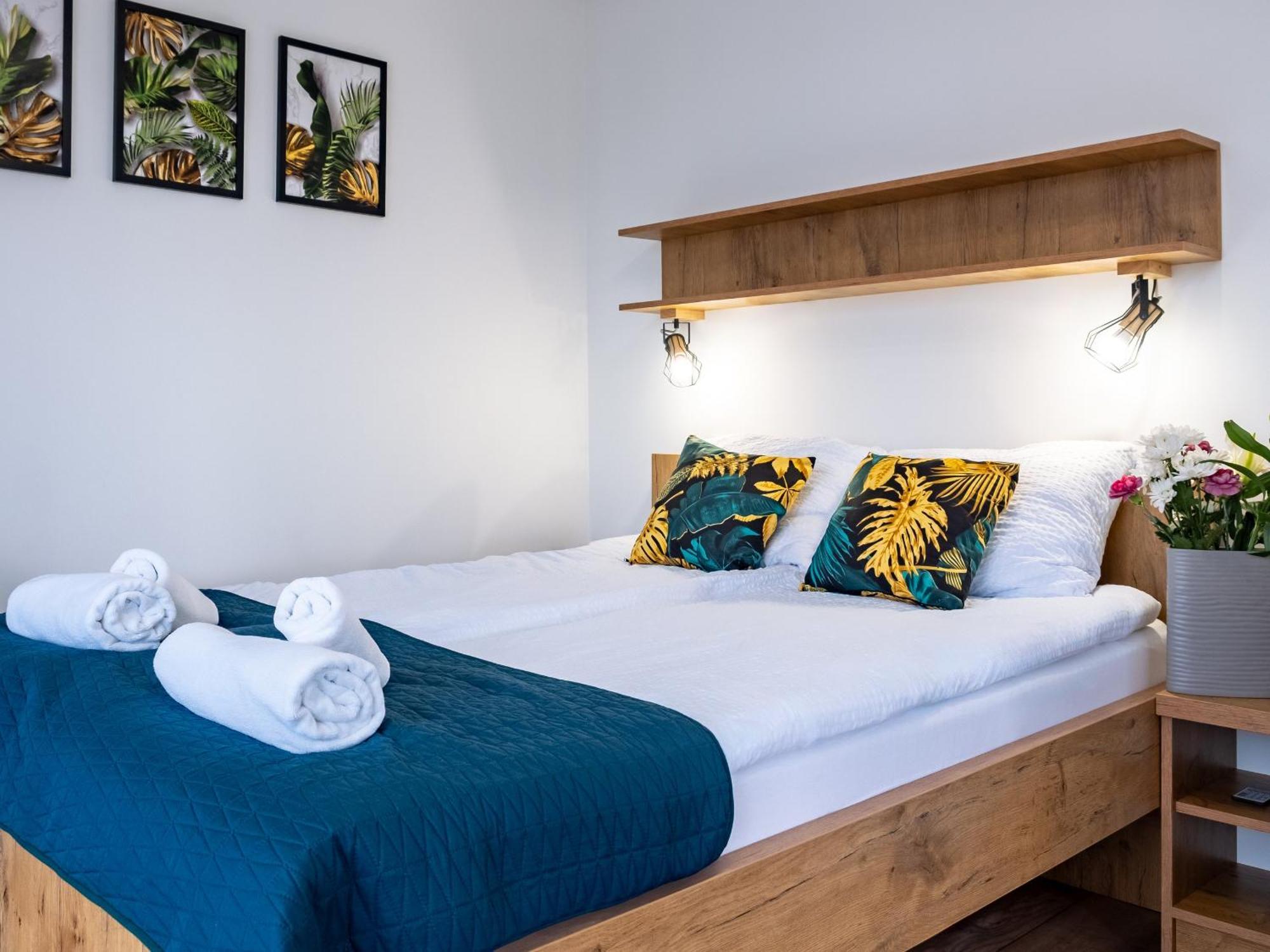 Rajska Polana Domki Premium ,Na Odludziu Z Prywatna Balia Z Jacuzzi I Sauna ,Cisza,Rowery Elektryczne,Gory,Astroprzygoda,- Adrspach, Skalne Miasto, Zamek Ksiaz,Andrzejowka,Karpacz, Sniezka,Janskie Laznie,Pec Mieroszow Ngoại thất bức ảnh